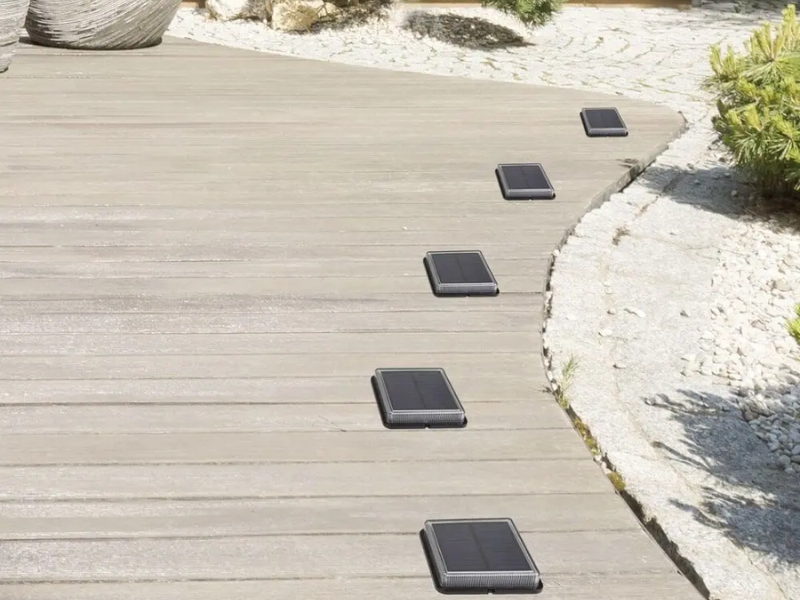 LAMPA LED SOLARNA CETVRTASTA 0.2W,IP67,4000K,RAB 8104